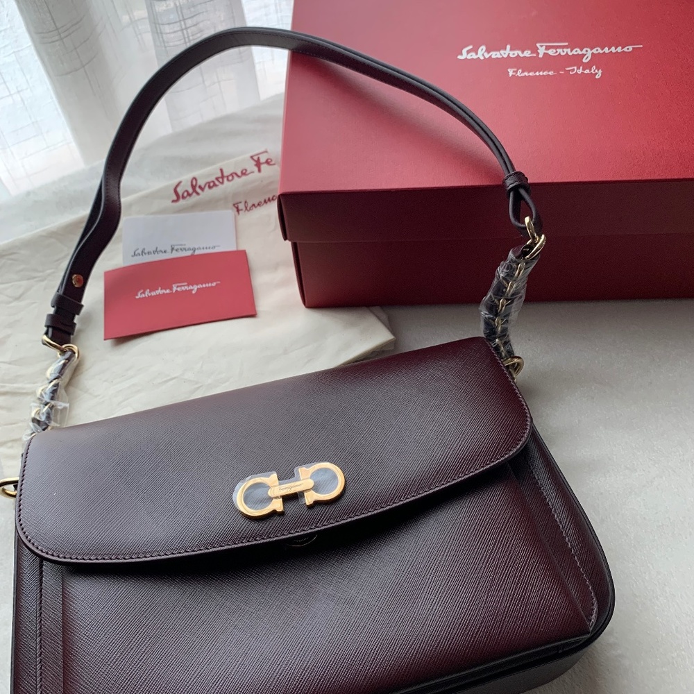 NEW WITH TAGS Salvatore Ferragamo Plum Calf Purse - Sandrine Rouge